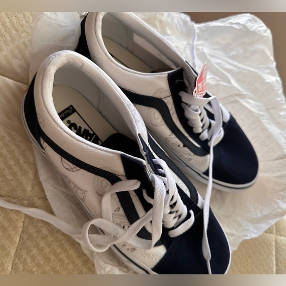 Vans custom shoes - Picture 2 of 9